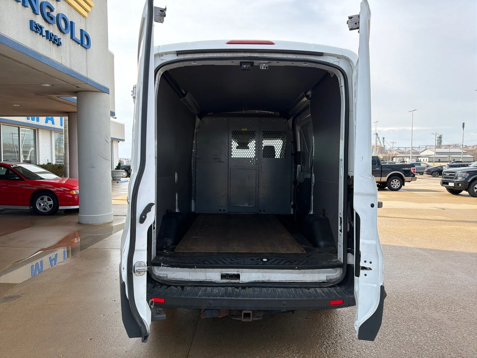Used 2015 Oxford White Ford  image 9