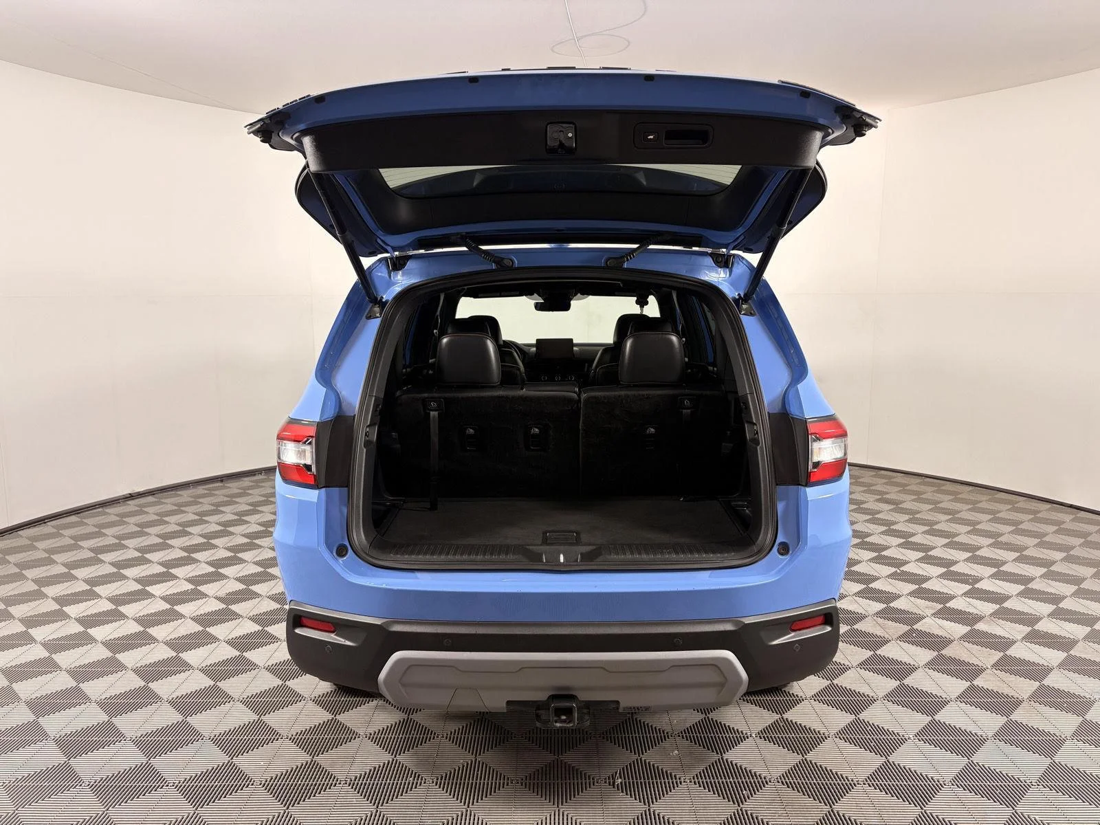 Used 2024 Diffused Sky Blue Pearl Honda TrailSport image 5