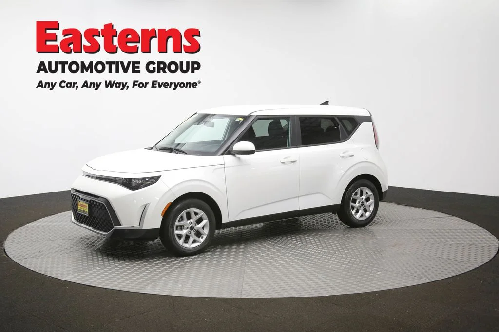 Used 2024 White Kia LX image 56