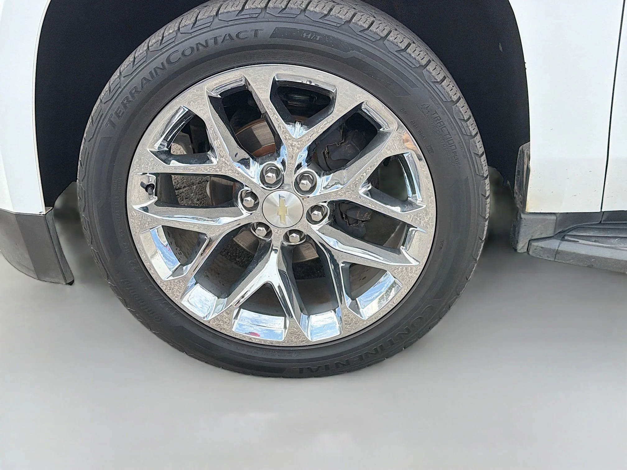 Used 2020 Summit White Chevrolet LT image 43