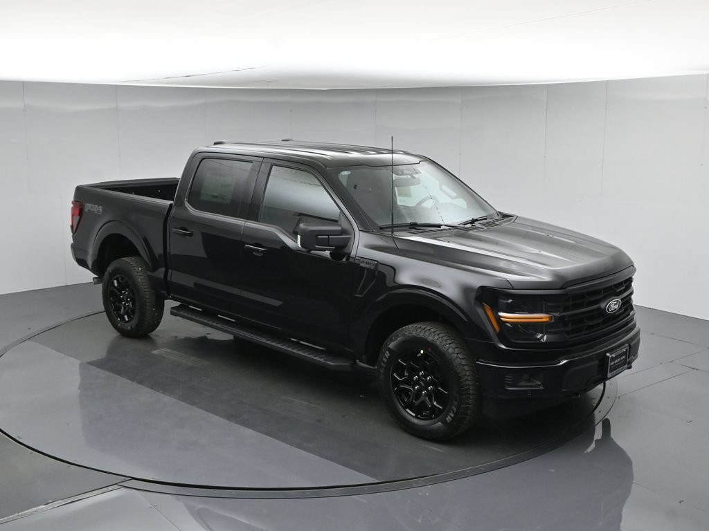 New 2026 Agate Black Metallic Ford XLT image 43