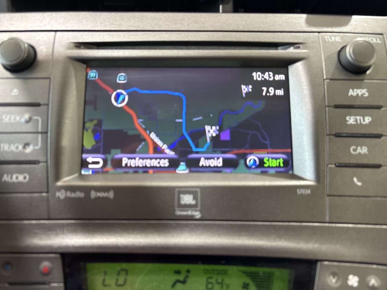 Used 2015 Pearl Toyota Four image 18