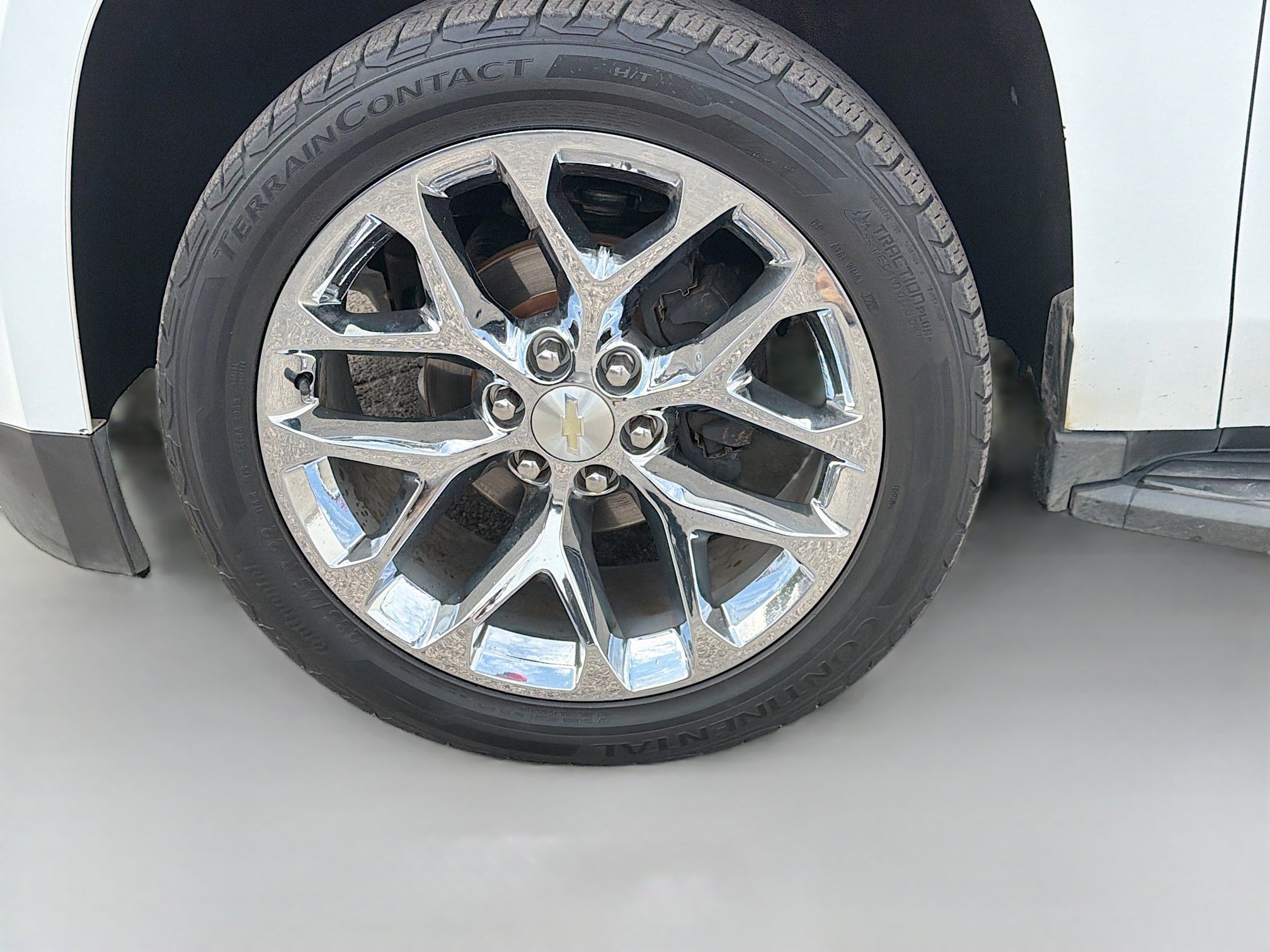 Used 2020 Summit White Chevrolet LT image 43