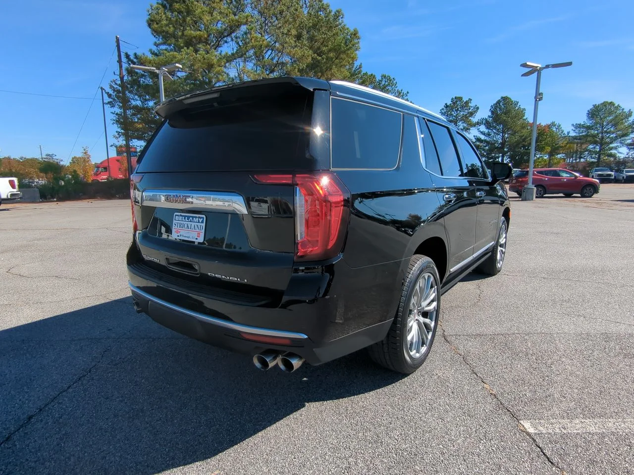 2021 GMC Yukon Denali - Photo 39