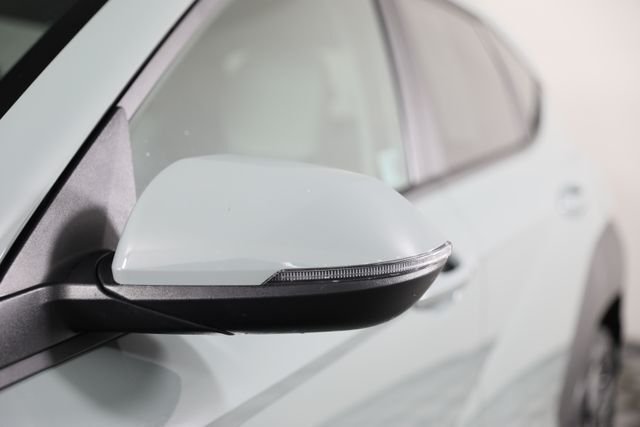 2025 Hyundai Kona SEL - Photo 33