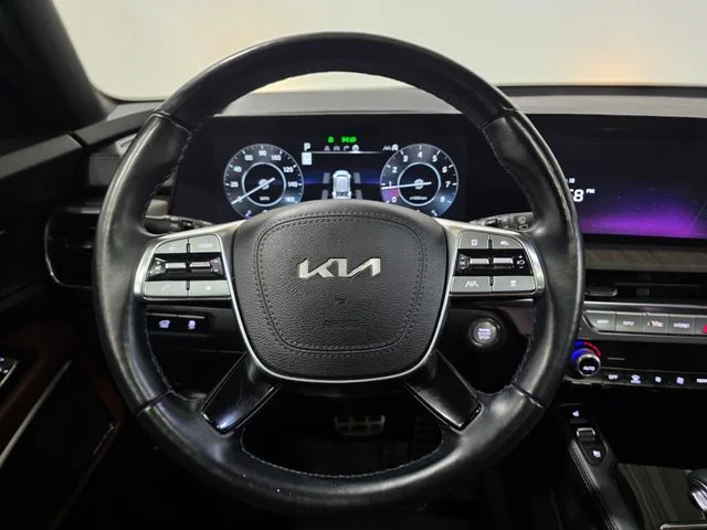 Used 2024 Black Kia SX image 16