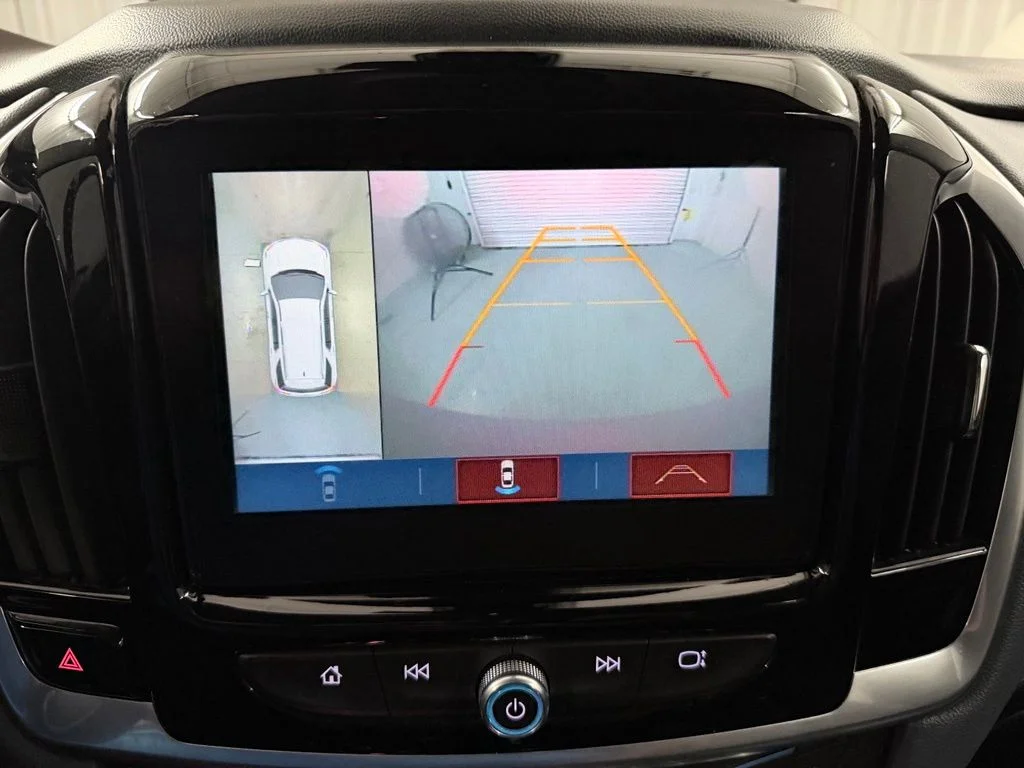 Used 2019 Red Tintcoat Chevrolet Premier image 15
