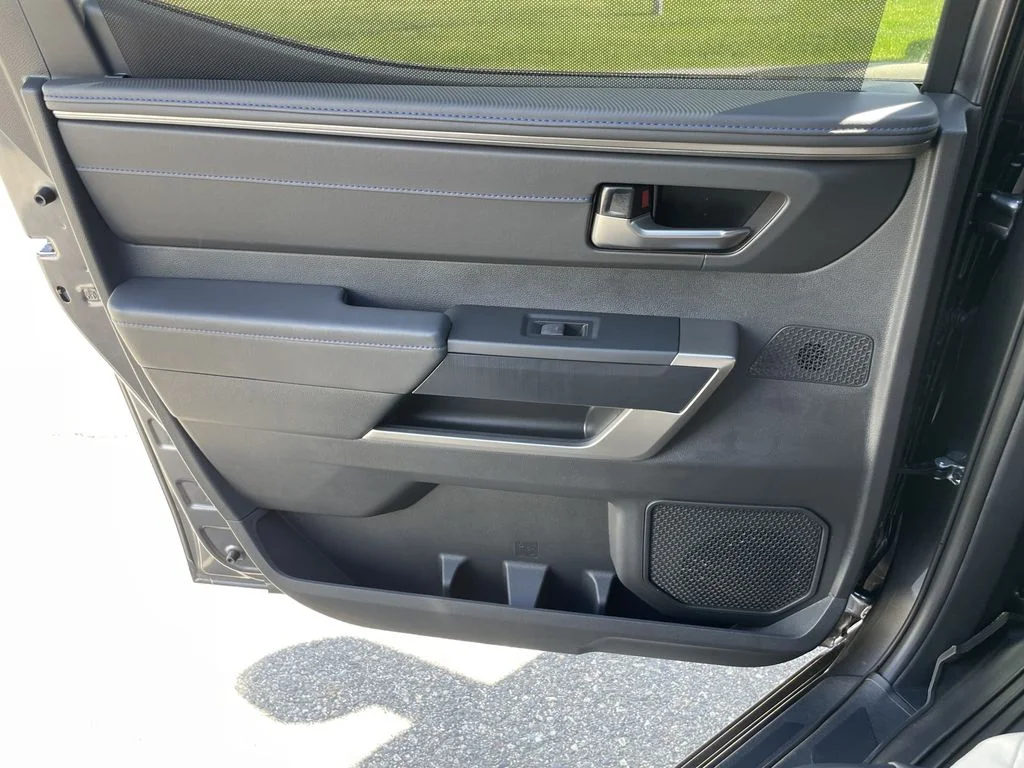 New 2026 Magnetic Gray Metallic Toyota Platinum image 15