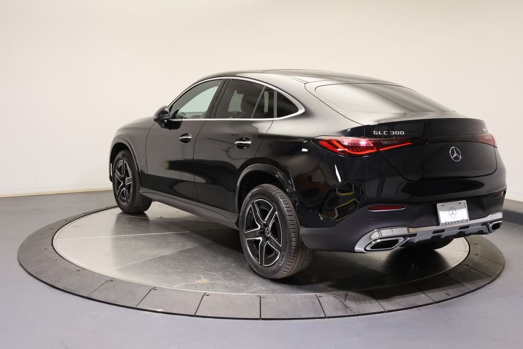 New 2027 Black Mercedes-Benz GLC 300 Coupe image 5