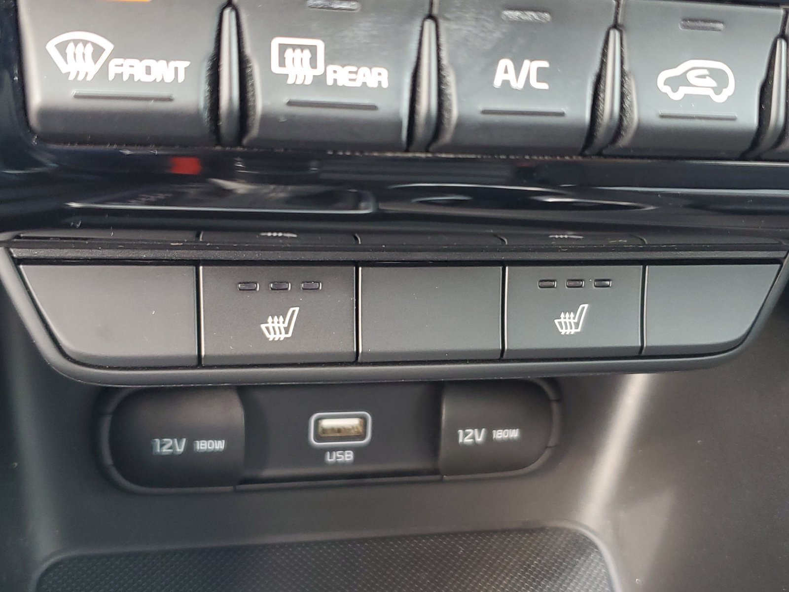 Used 2020 Red Kia EX image 27