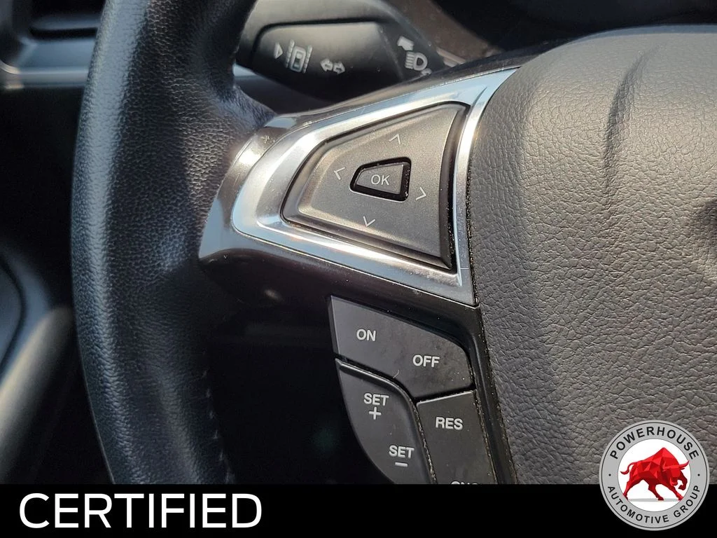 Used 2024 Blue Ford SEL image 27