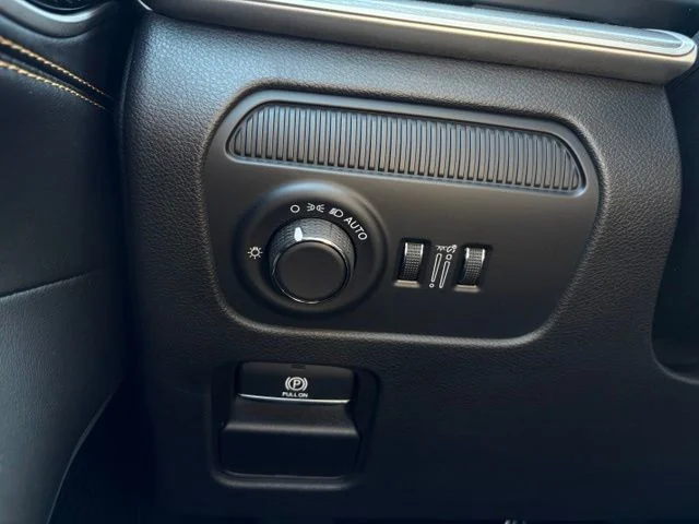 New 2026 High Gloss Black Exterior Paint Jeep  image 32