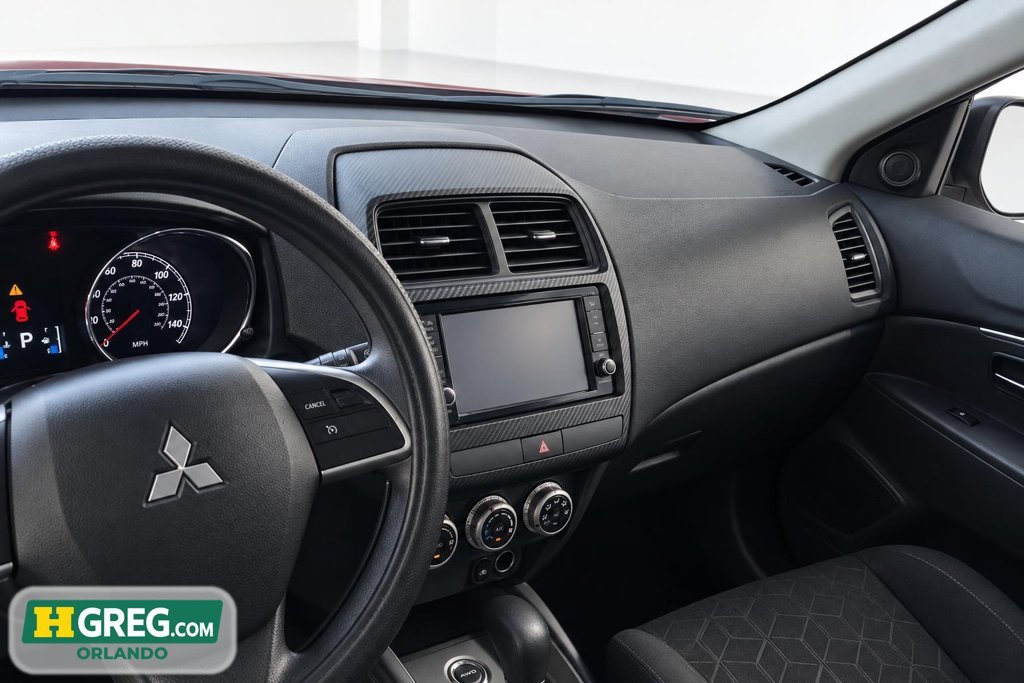 Used 2023 Red Mitsubishi ES image 11