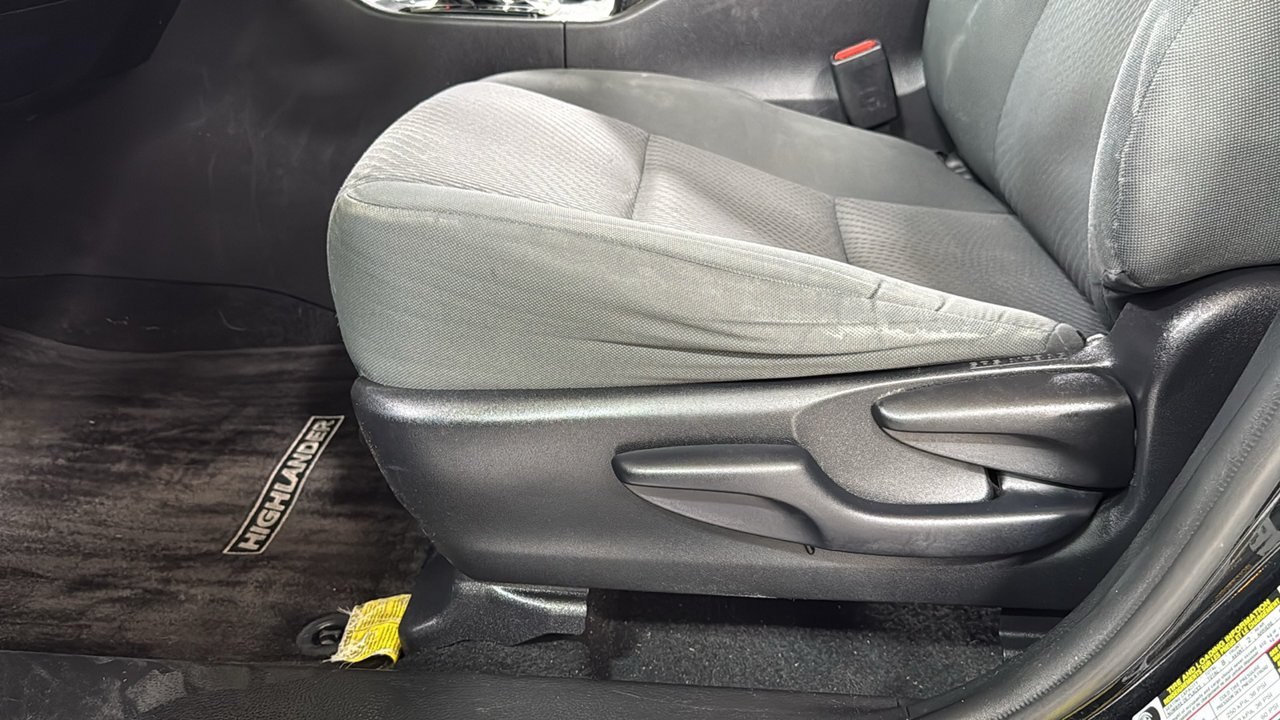 Used 2019 Black Toyota LE image 14