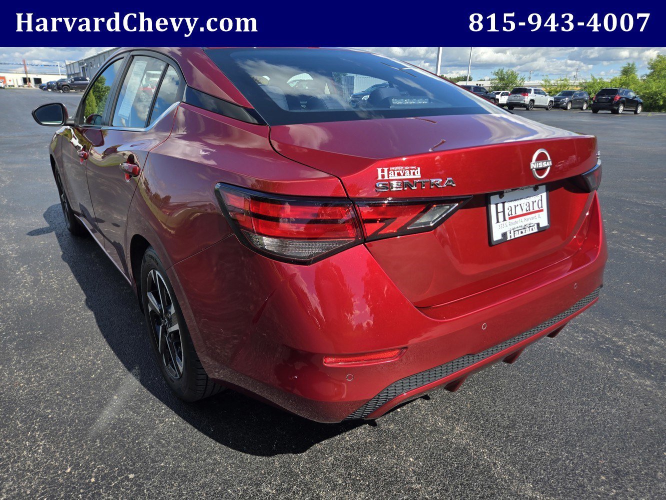 Used 2024 Red Nissan SV Xtronic CVT image 6