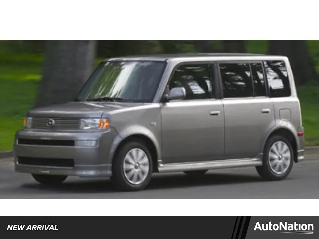 Used 2005 Blue Onyx Pearl [D Scion  image 1