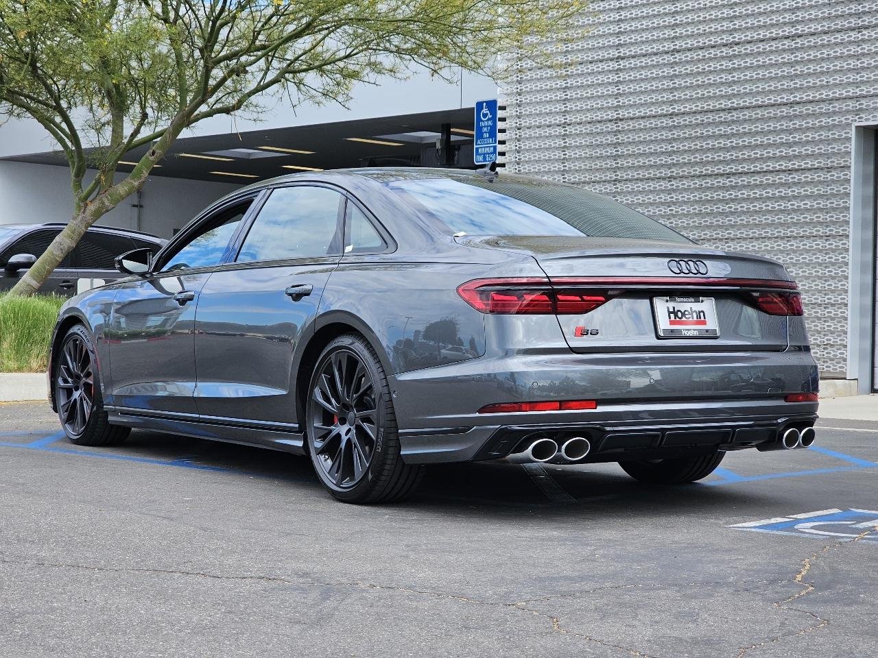 New 2026 Daytona Gray pearl effect Audi TFSI quattro tiptronic image 9