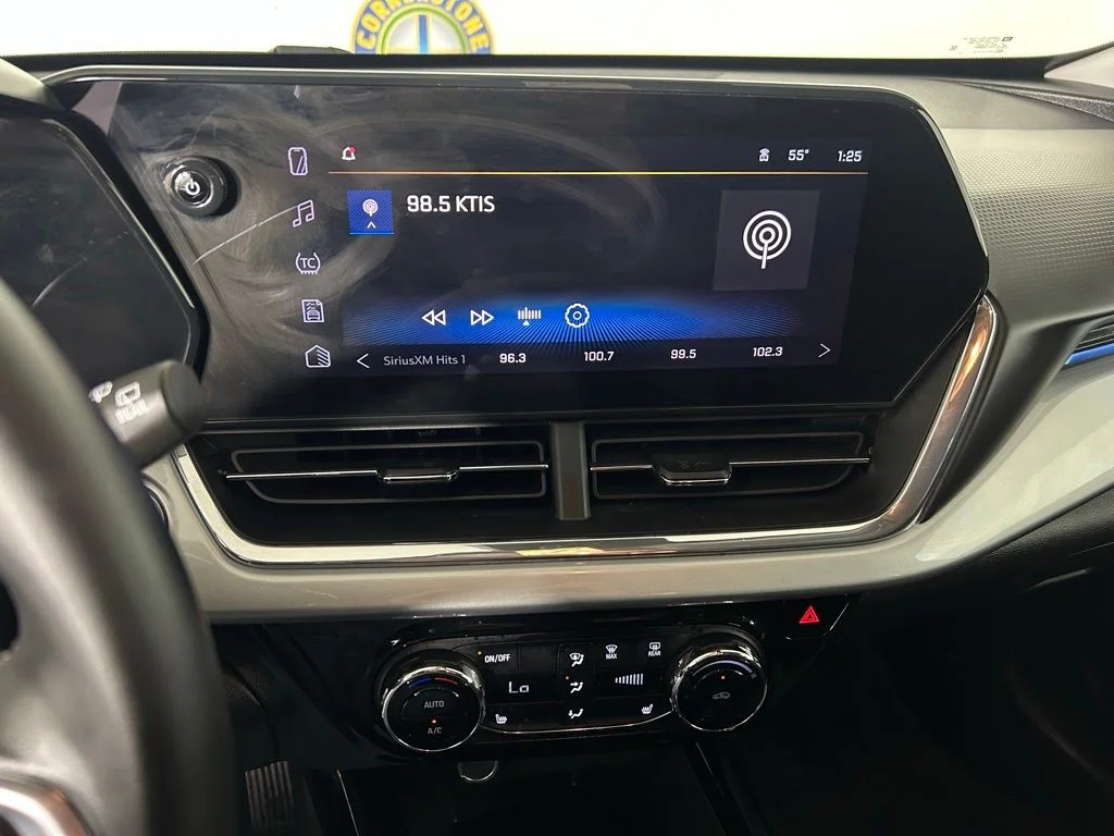 Used 2025 Chevrolet Trax LT with VIN KL77LHEP3SC231774 for sale in Elk River, Minnesota