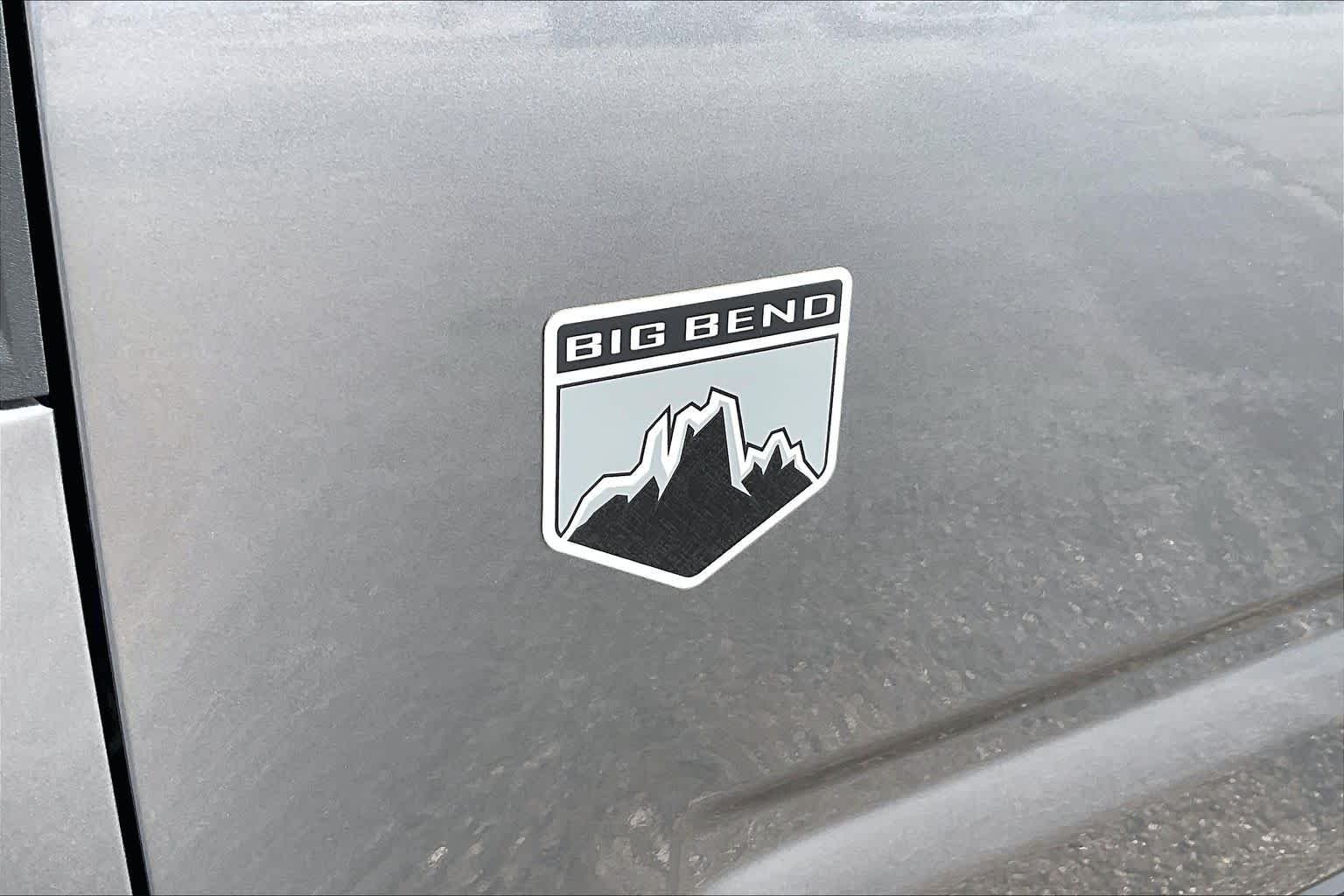 New 2026 Carbonized Gray Metallic Ford Big Bend® image 15