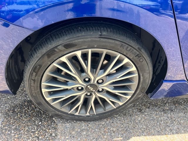 Used 2024 Blue Kia GT-Line image 9