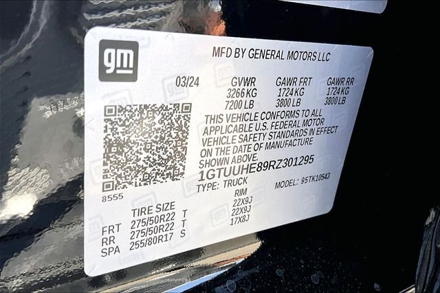 Used 2024 Black GMC Denali Ultimate image 15
