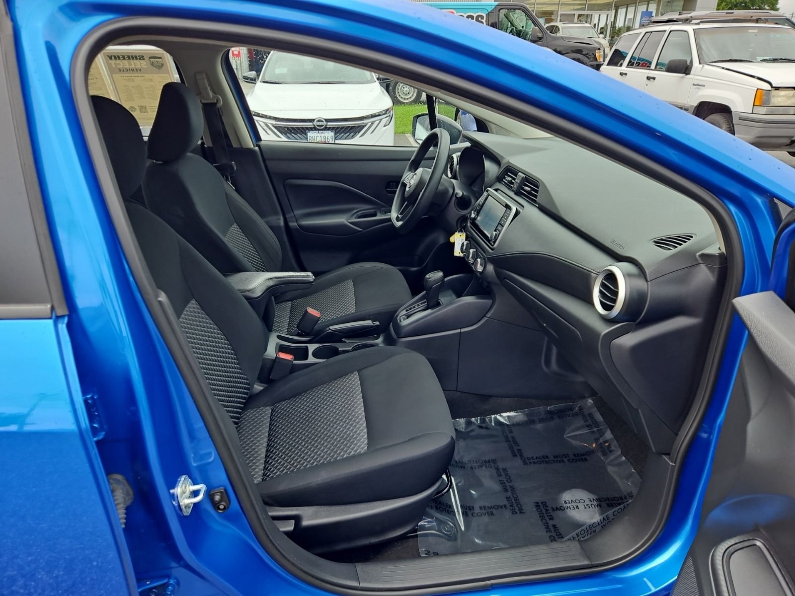 Used 2024 Blue Nissan 1.6 S image 40