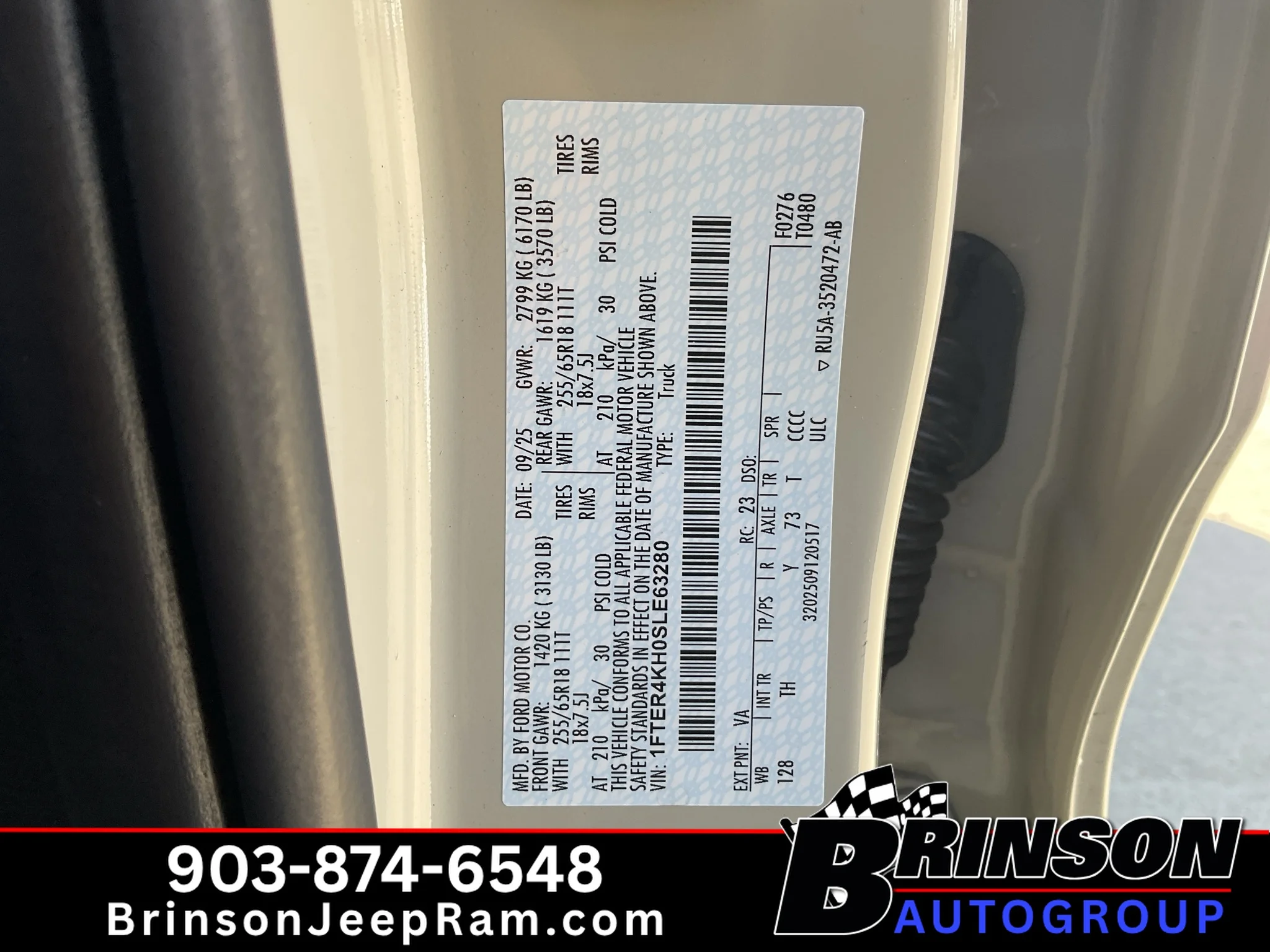 Used 2025 Desert Sand Ford LARIAT image 32