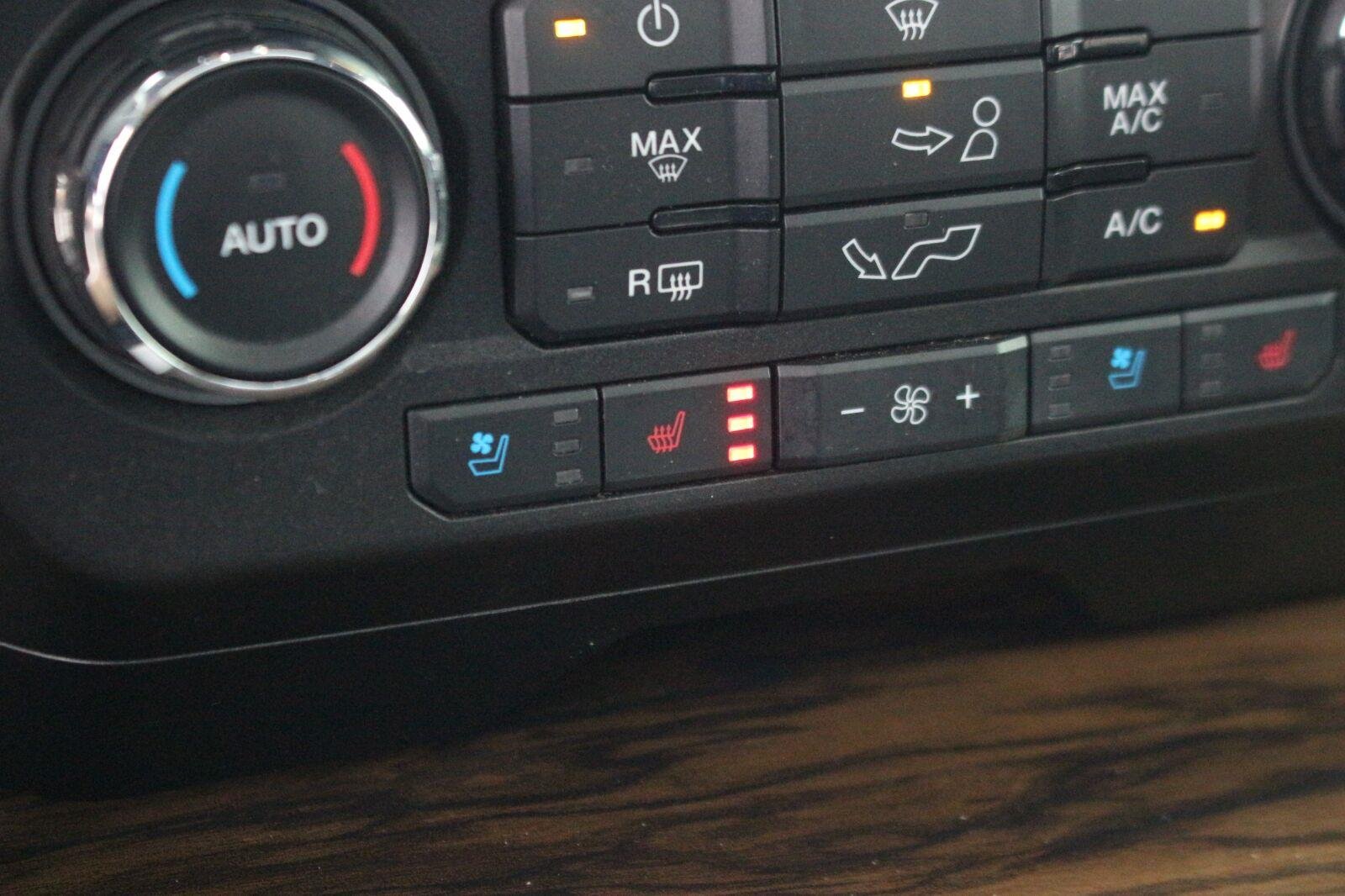 Used 2020 Black Ford XL image 29