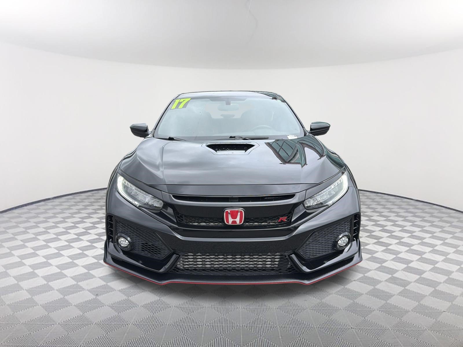 Used 2017 Crystal Black Pearl Honda Type R Touring image 2
