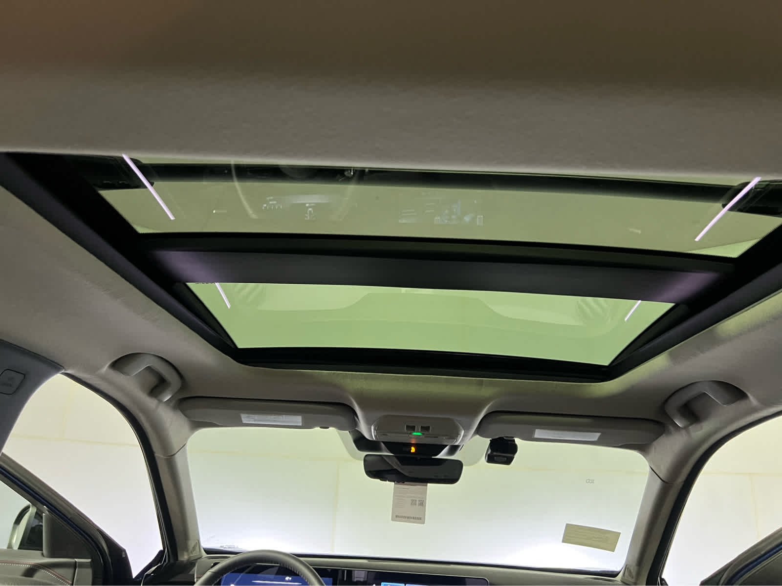 2026 Nissan KICKS SR AWD - Photo 12