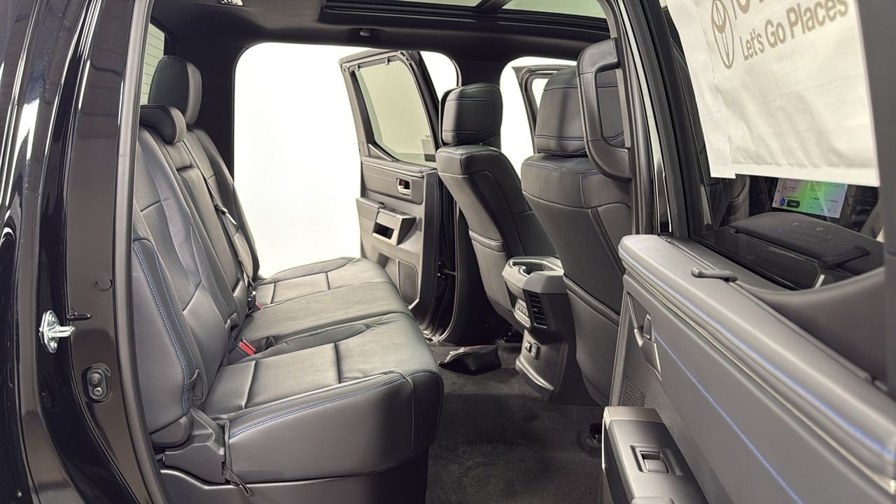 2026 Toyota Tundra Platinum - Photo 17