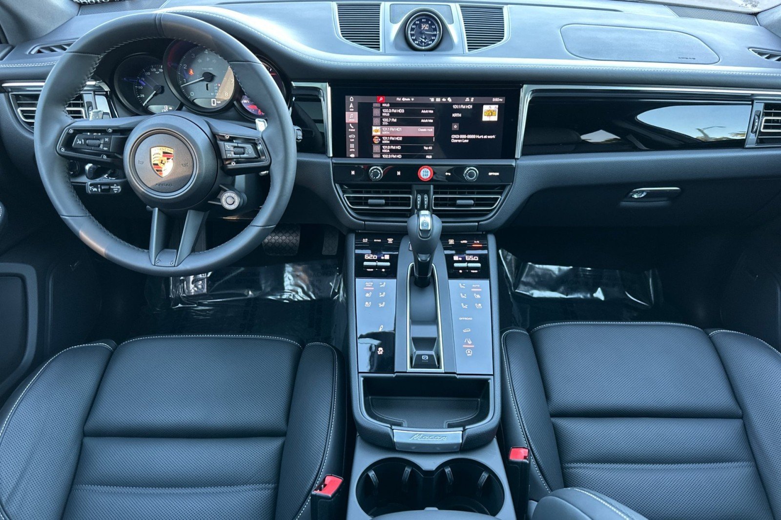 2026 Porsche Macan S - Photo 6