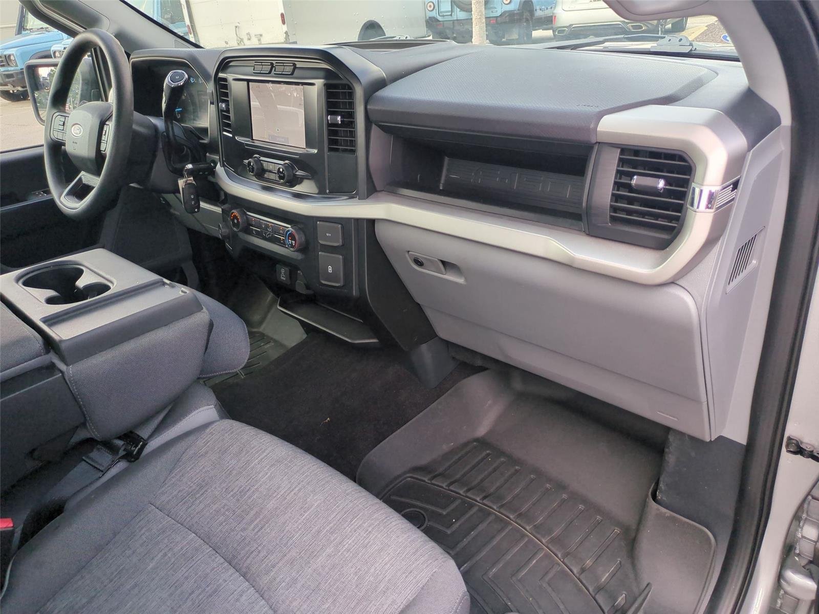 Used 2022 Iconic Silver Ford XL image 37