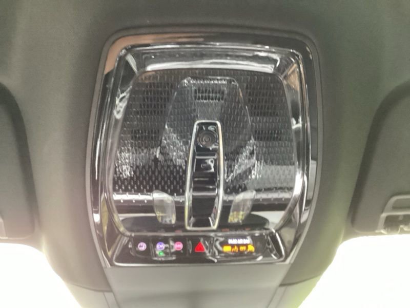 2025 Cadillac Escalade IQ Luxury 1 - Photo 20