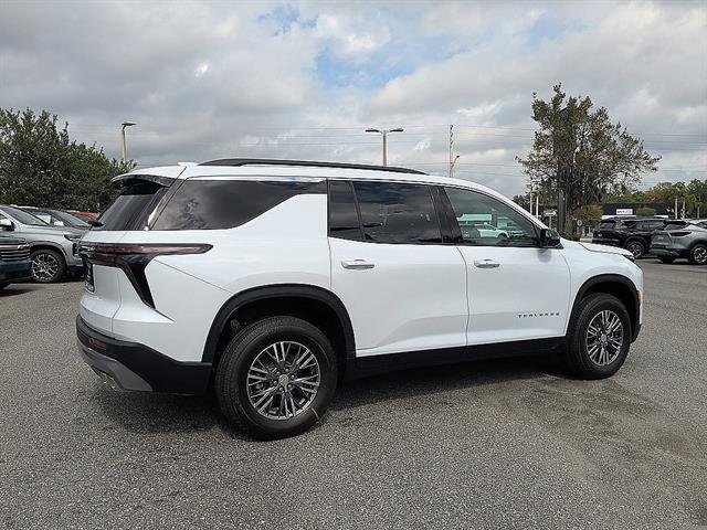 New 2026 Polar White Tricoat Chevrolet LT image 3