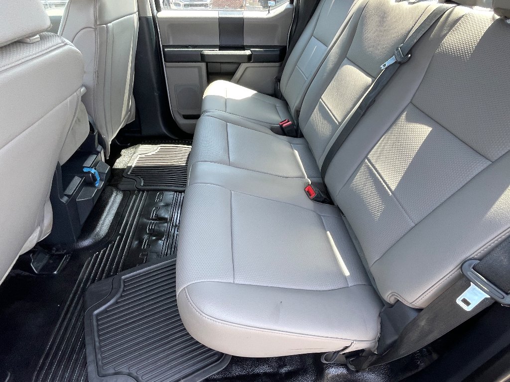 Used 2022 Oxford White Ford XL image 24