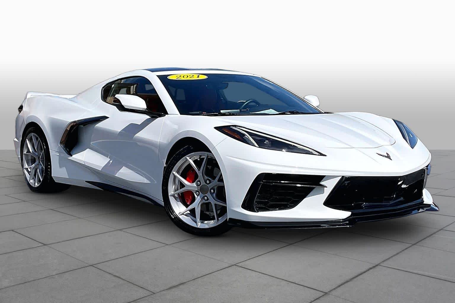 2021 Chevrolet Corvette 2LT - Photo 3