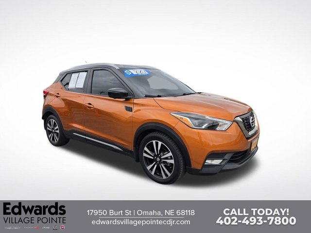2020 Nissan Kicks SR