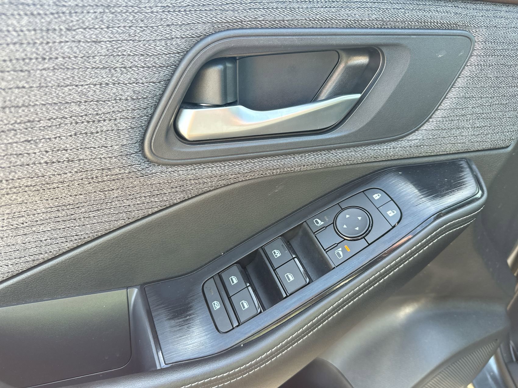 Used 2023 Gun Metallic Nissan SV image 13