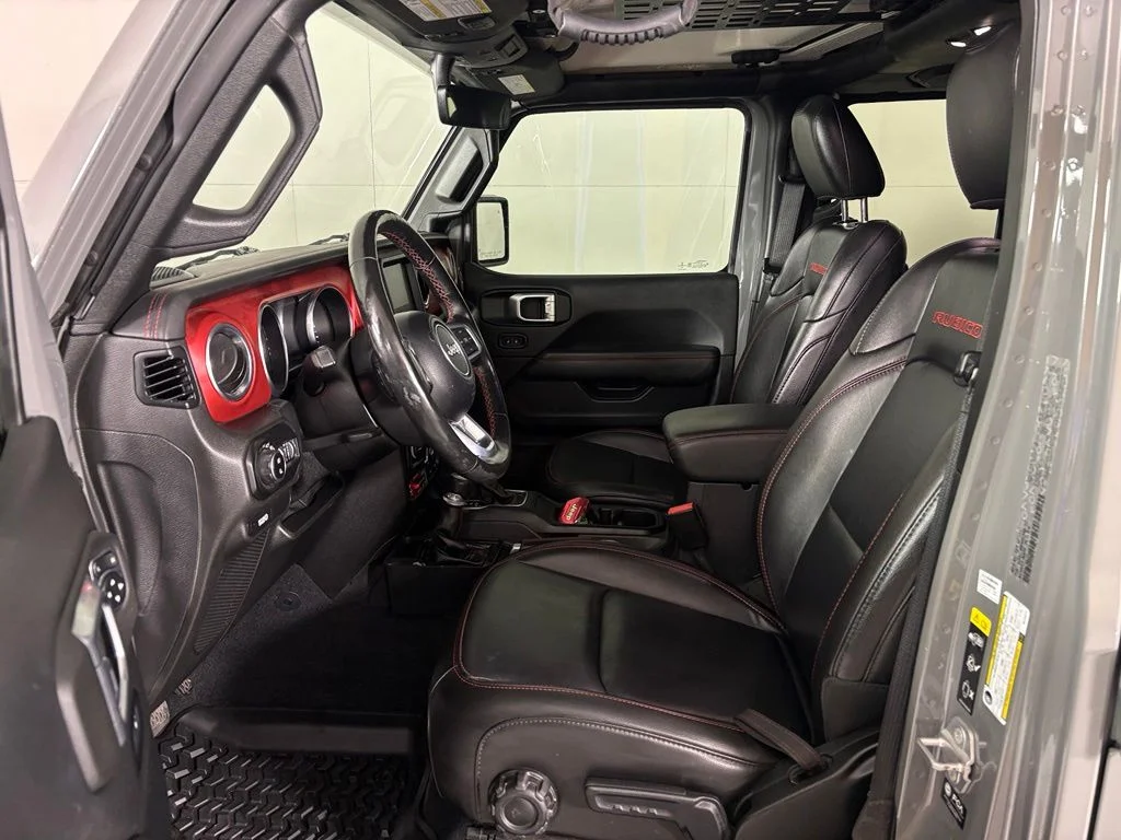 Used 2021 Gray Jeep Rubicon image 15