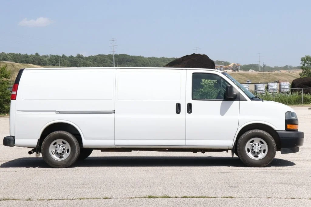Used 2018 White Chevrolet Work Van image 10