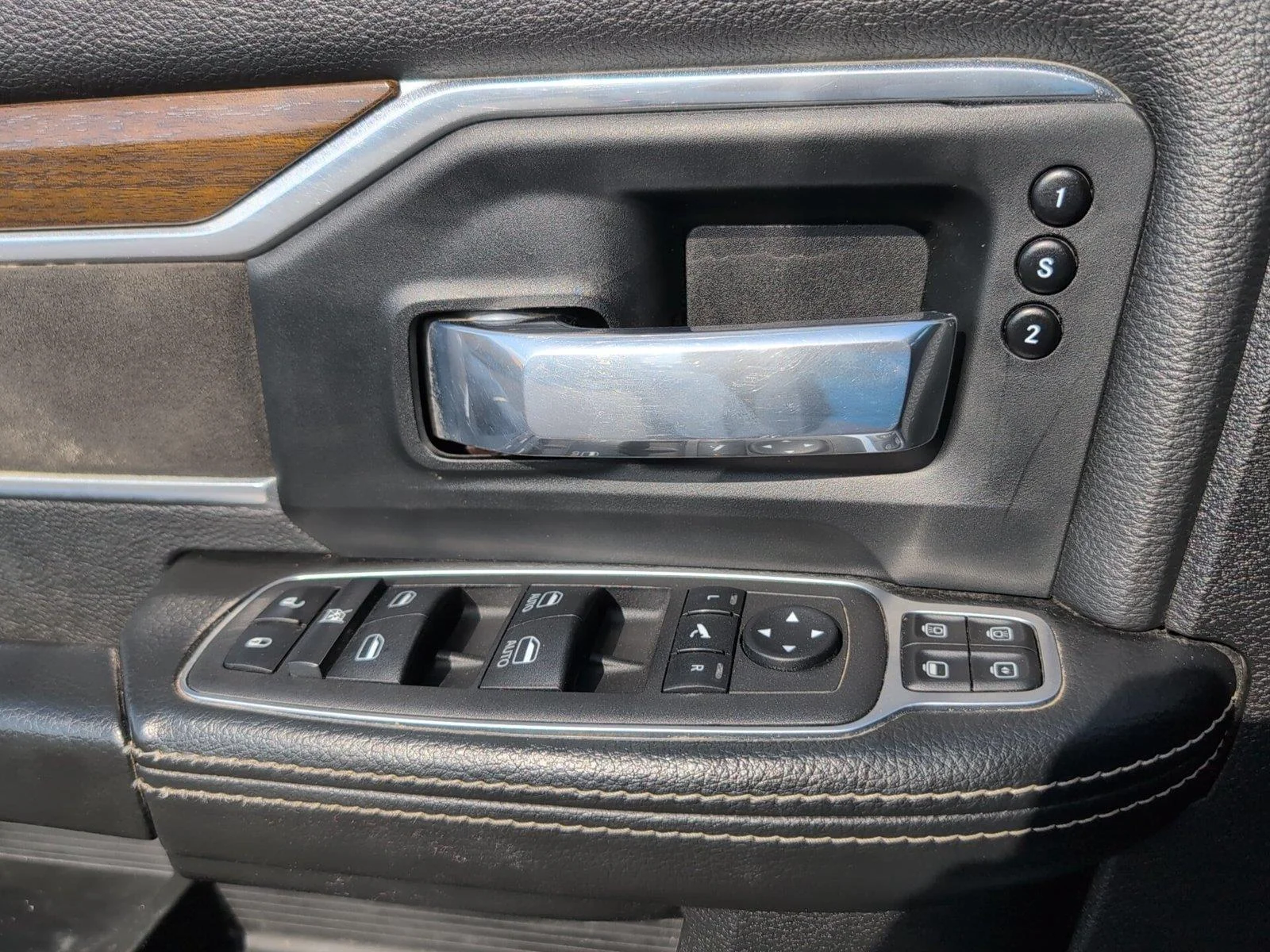 Used 2024 Bright White Clearcoat Ram Laramie image 17