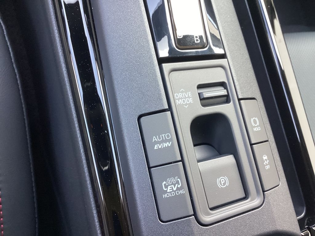 New 2026 Cutting Edge Toyota XSE Premium image 20