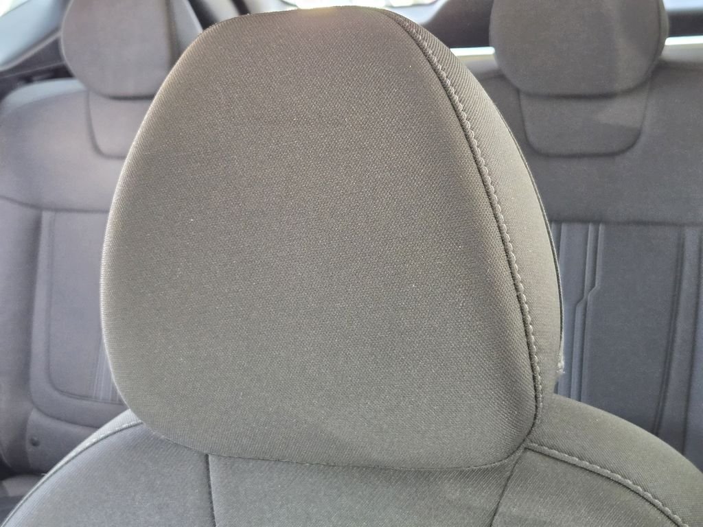 Used 2024 Silver Hyundai SEL image 17