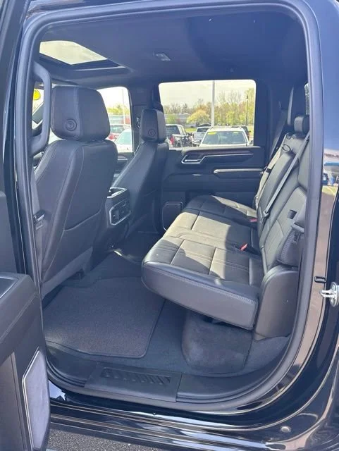 2024 Chevrolet Silverado 3500HD High Country - Photo 24