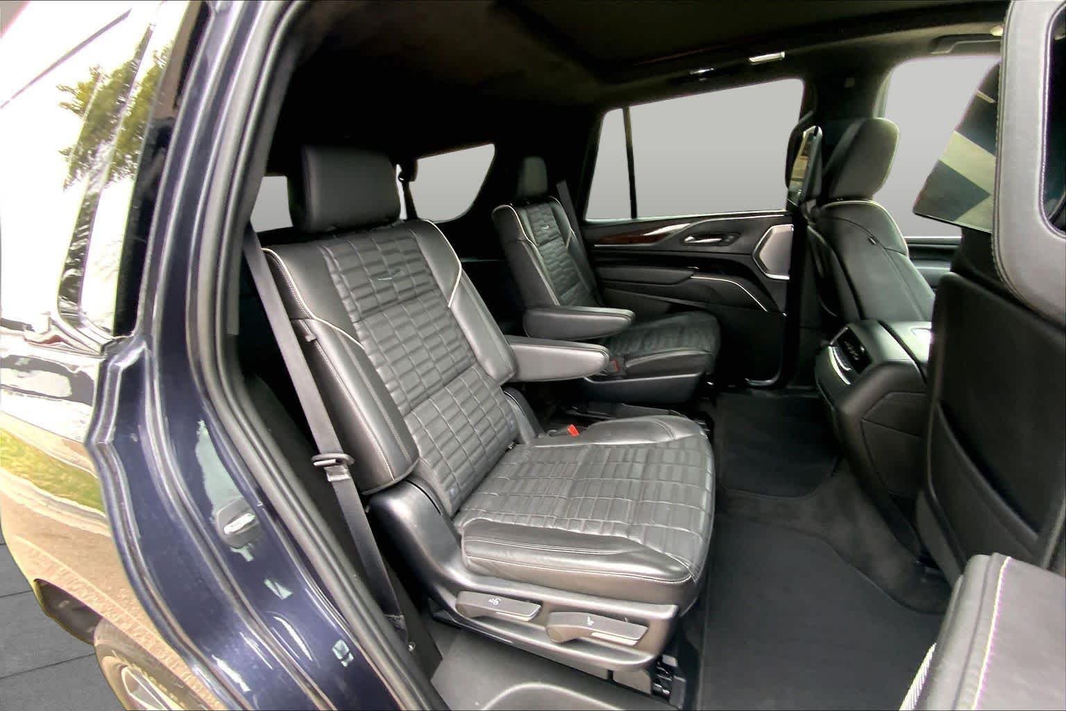 Used 2022 Galactic Gray Metallic Cadillac Sport Platinum image 20