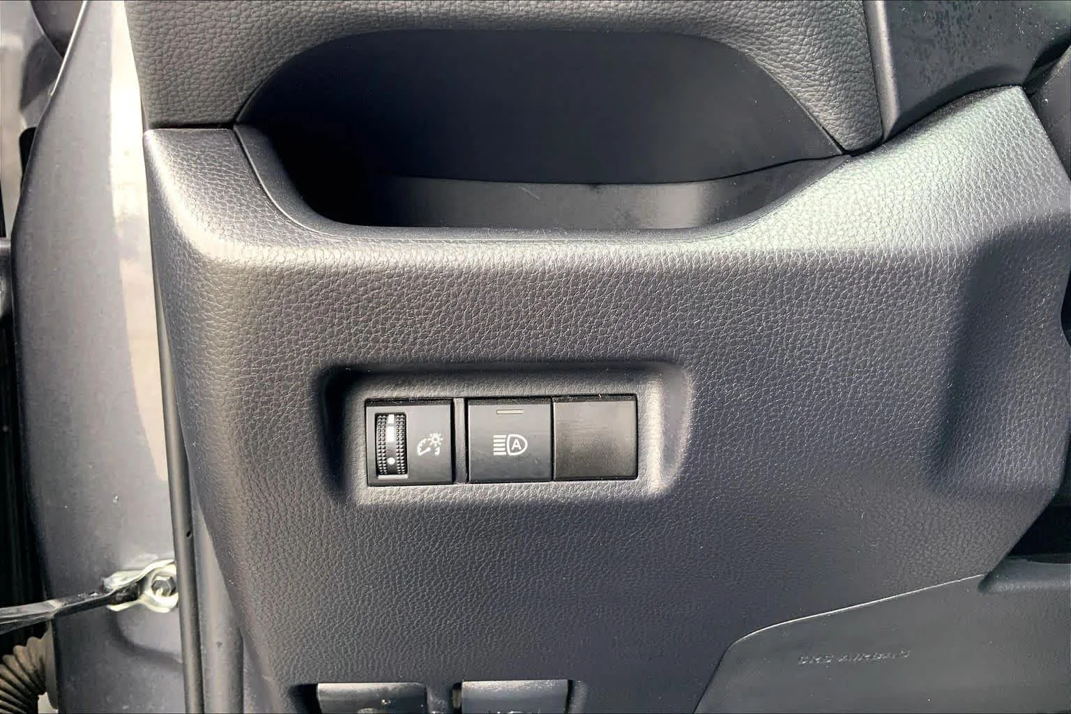 Used 2025 Magnetic Gray Metallic Toyota XLE image 33