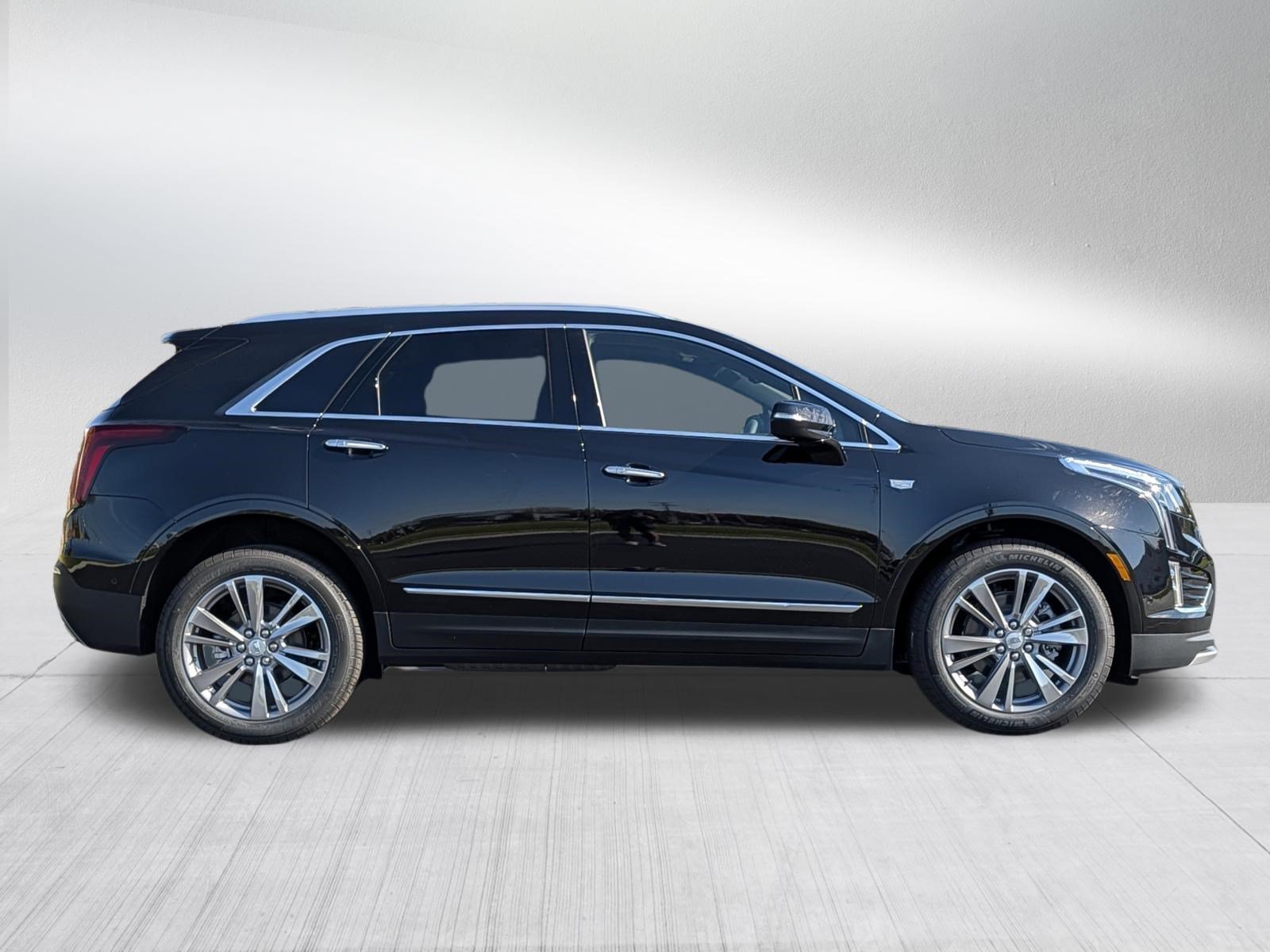 2026 Cadillac XT5 Premium Luxury - Photo 6