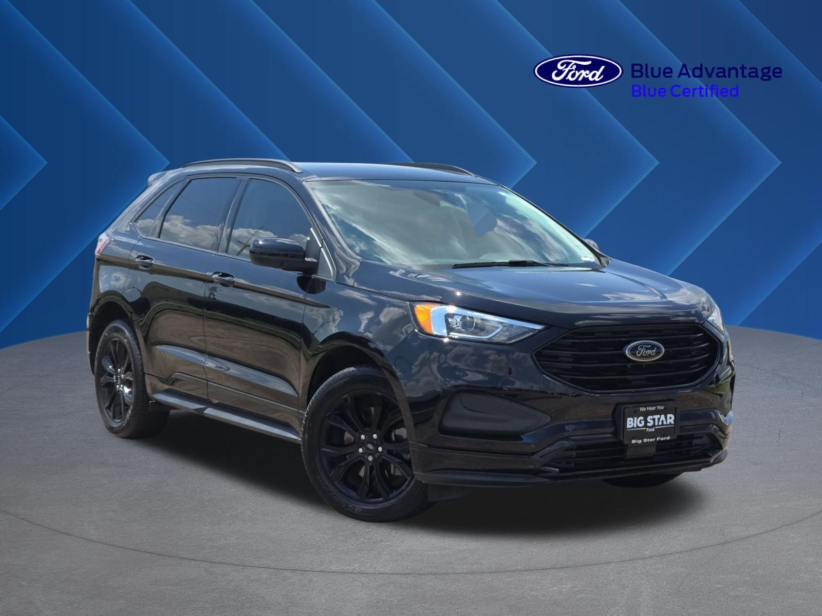 Used 2024 Blue Ford SE image 1