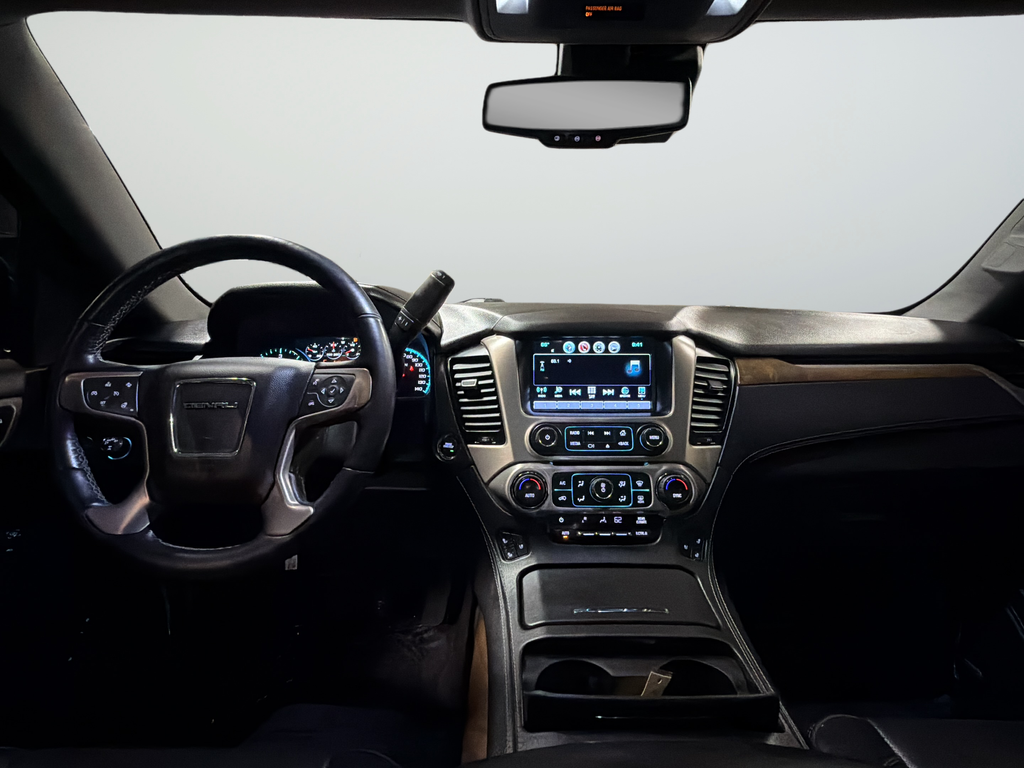 Used 2020 Black GMC Denali image 11